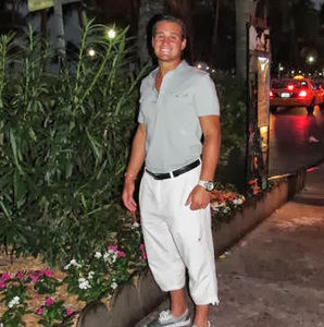 Meet your Posher, John